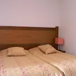 Madame - Résidence La Marquisié Appart hôtel